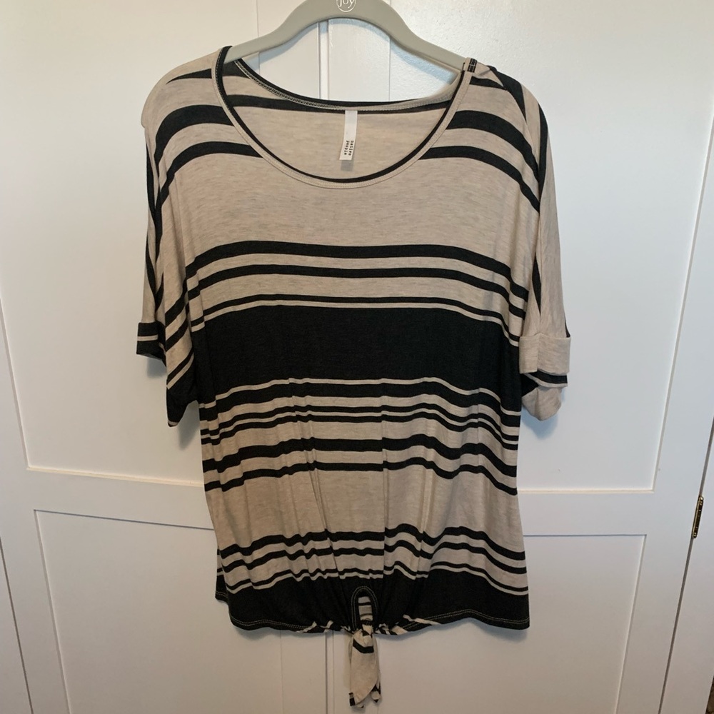 Tan and black striped top
